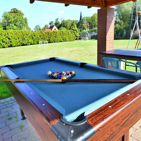 Dom wakacyjny Family Homes, Pool, Large Garden Lacko (Slawno)