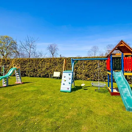 Family Homes, Pool, Large Garden Dom wakacyjny