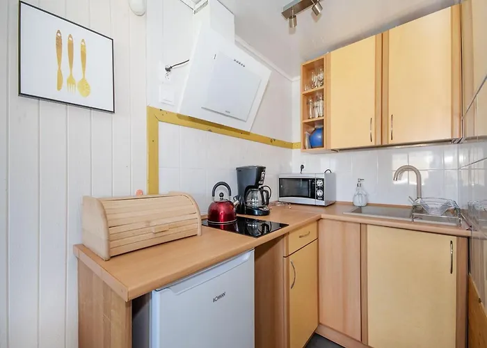 Nyaraló House Cko Near Baltic Lacko (Slawno)