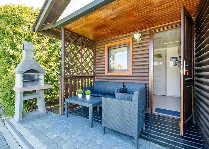 Nyaraló House Cko Near Baltic Lacko (Slawno)